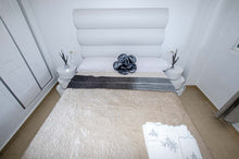 Load image into Gallery viewer, #5 / 2 Bed / 2 Bathroom Luxury Ground Floor Apartment - Jardin D&#39;Alba - Villamartin
