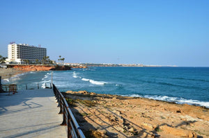 #31 "South Facing" 2 Bed / 2 Bathroom Ground Floor Apt - Area Beach III - EL Raso