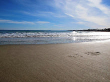 Load image into Gallery viewer, #31 &quot;South Facing&quot; 2 Bed / 2 Bathroom Ground Floor Apt - Area Beach III - EL Raso