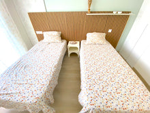 Load image into Gallery viewer, #31 &quot;South Facing&quot; 2 Bed / 2 Bathroom Ground Floor Apt - Area Beach III - EL Raso