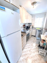 Load image into Gallery viewer, "South Facing" #5 2 Bedroom / 2 Bathroom Villa - Communal Pool / Wi-Fi - Quesada