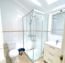 Load image into Gallery viewer, "South Facing" 162 3 Bed / 2 Bath Villa - Pau8 Villamartin