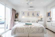 Load image into Gallery viewer, 4 Bedroom Villa - SLEEPS 14 + Cot + Heated Private Pool - Wi-Fi - Air Con - Villamartin