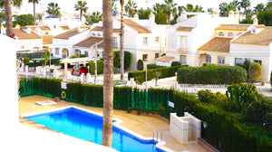 3 Bedroom Villa - Overlooking Communal Pool - Villamartin