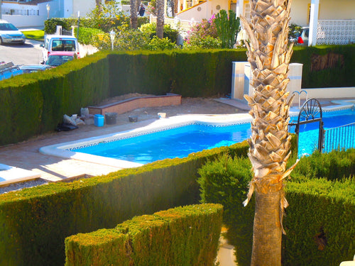 4 Bedroom Villa - Overlooking Communal Pool - Villamartin